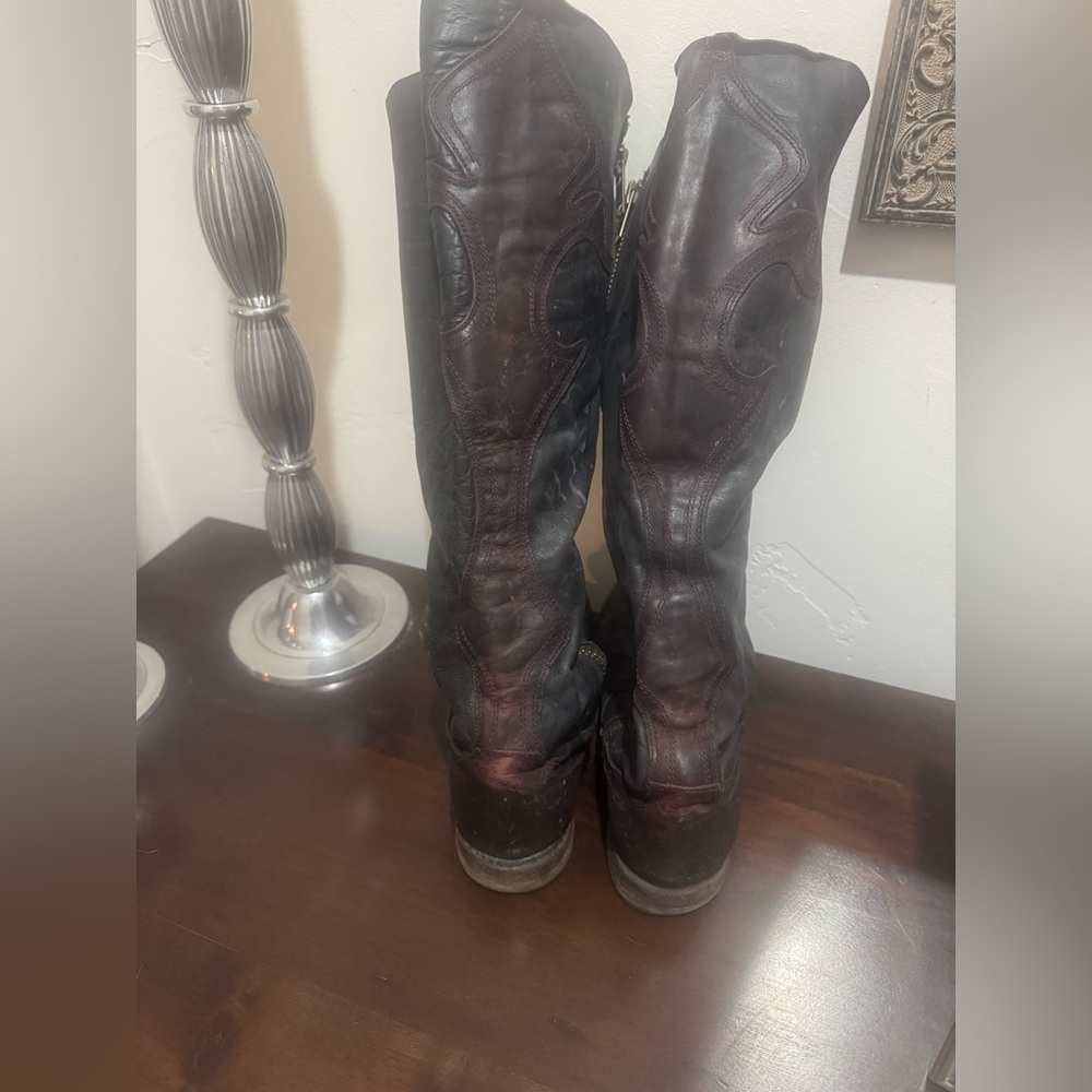 Freebird by Steven Lyons Black & Burgundy Tall Distressed Riding Boots Size 9